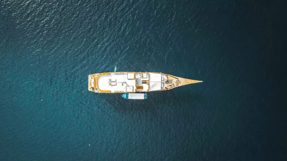 Yumana-Liveaboard-komodo.webp