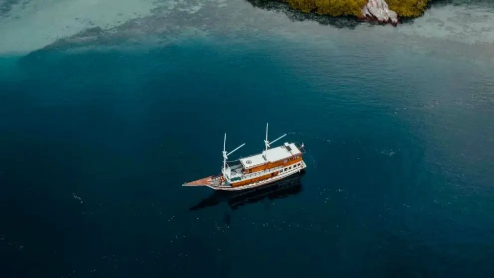 boat-amore-2.webp