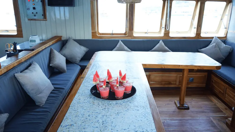 boat-naira-labuan-bajo.webp